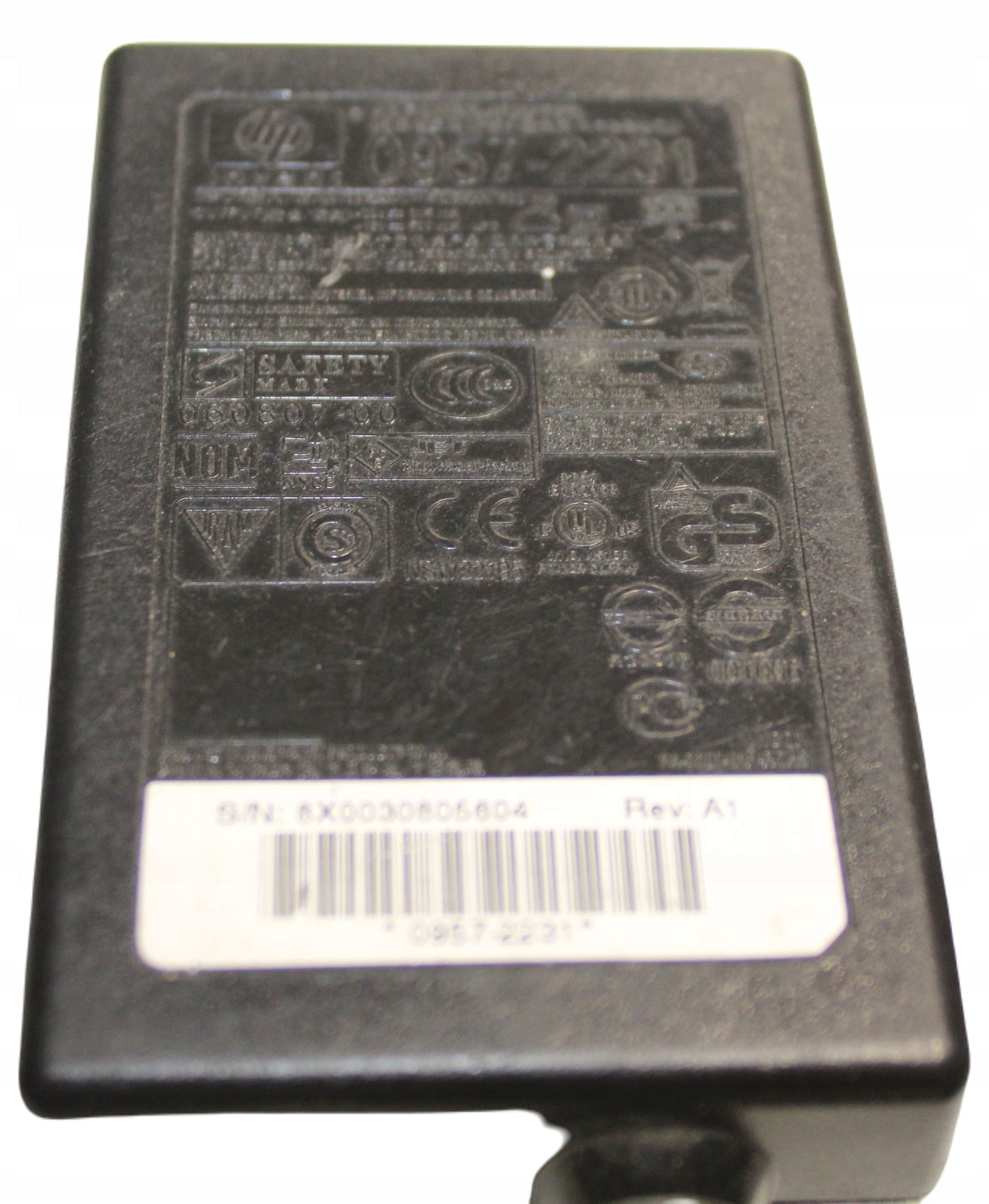 Zasilacz HP 0957-2231 32V 16V 375mA 500mA