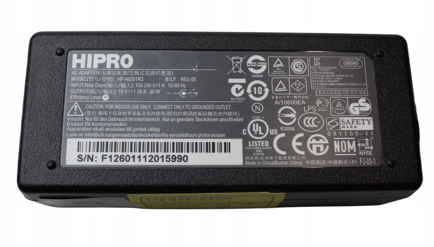 Zasilacz HIPRO HP-A0301R3 19V 1.58A 5.5mm