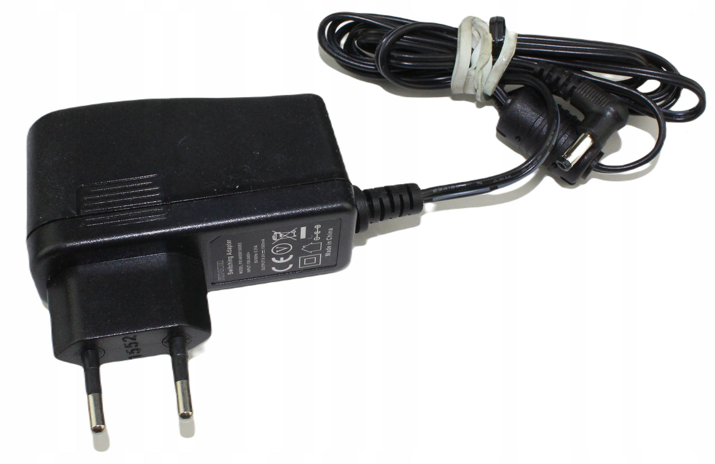 Zasilacz FLYPOWER PS14K0901500E5 9V 1500mA 4mm