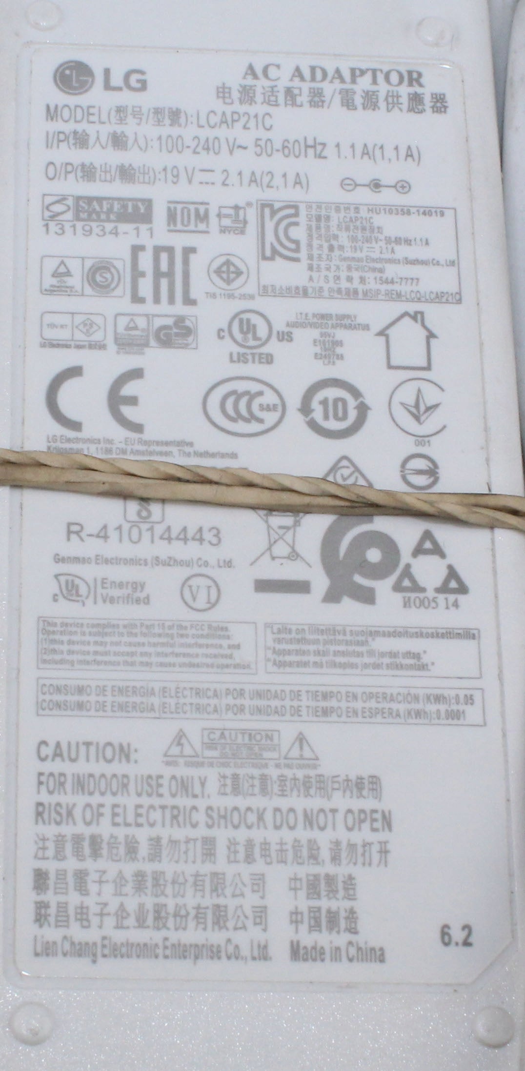 Zasilacz LG ADS-110CL-19-3 190110G 19V 5.79A 6mm