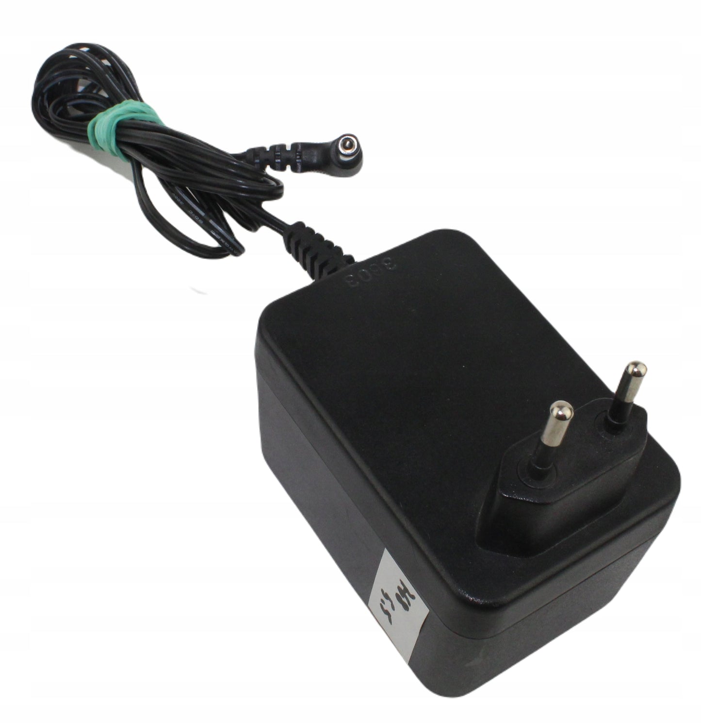 Zasilacz DVE DV-751AUP 7,5V 1A 230V 1 szt czarny