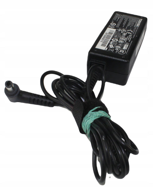 zasilacz TOSHIBA PA5177U-1ACA 19V 2.37A 5.5mm