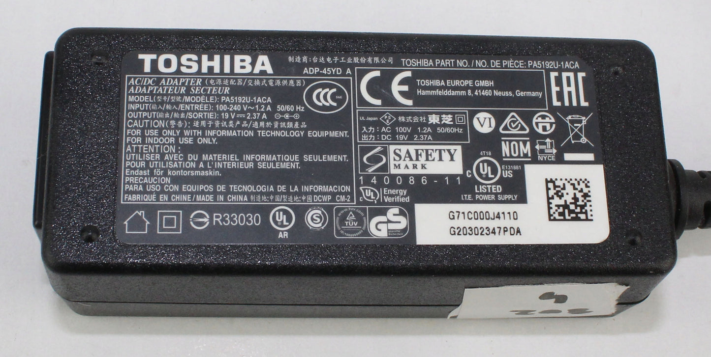 zasilacz TOSHIBA PA5192U-1ACA 19V 2.37A 4mm