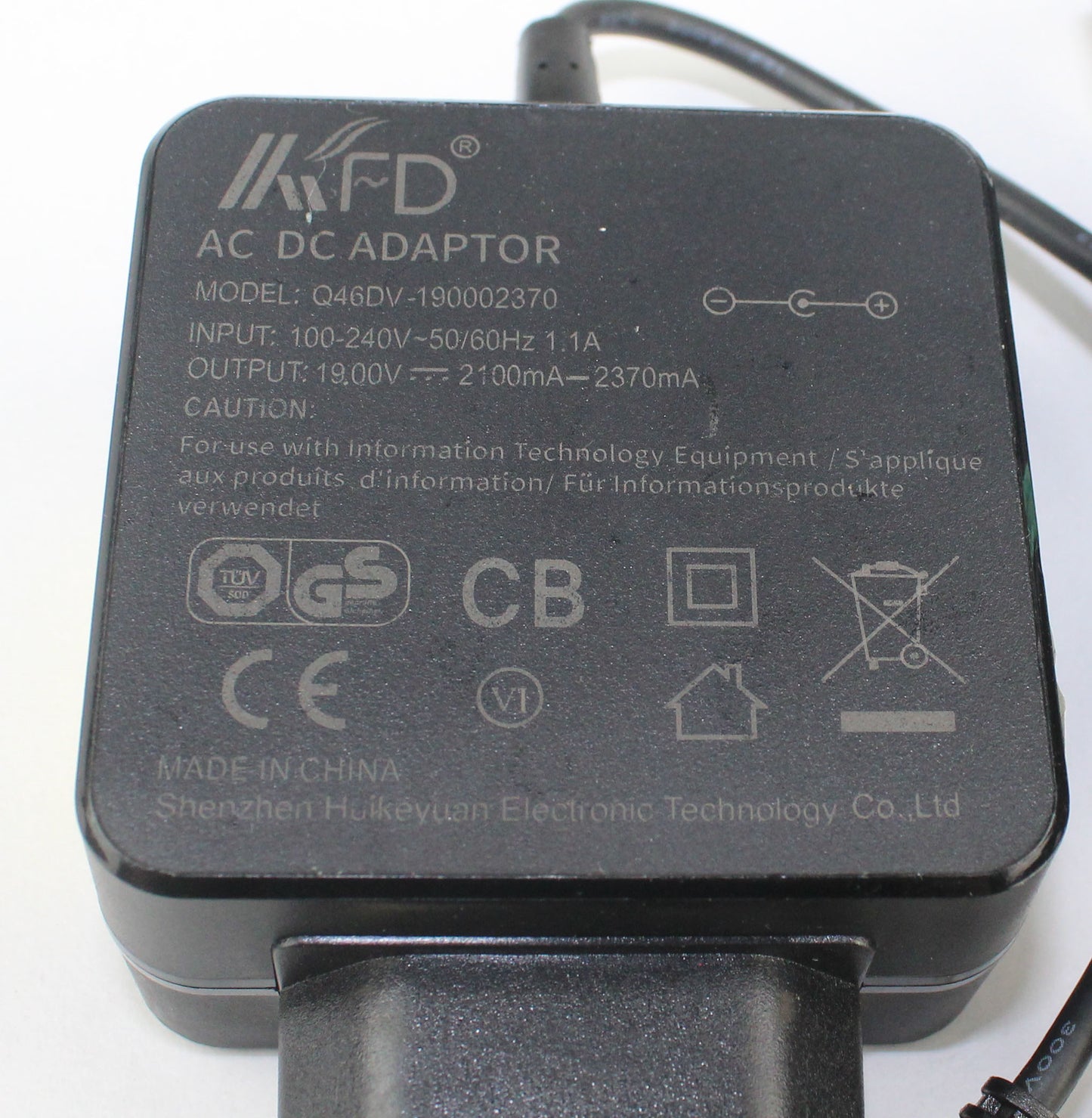 Zasilacz KFD Q46DV-190002370 19V 2100mA-2370mA