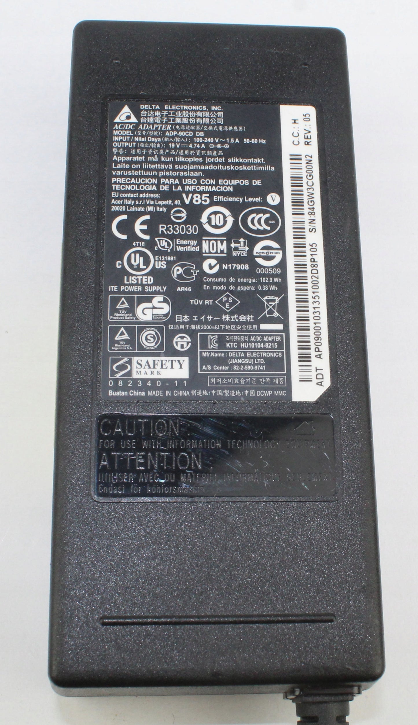 Zasilacz Delta ADP-90CD DB 90W