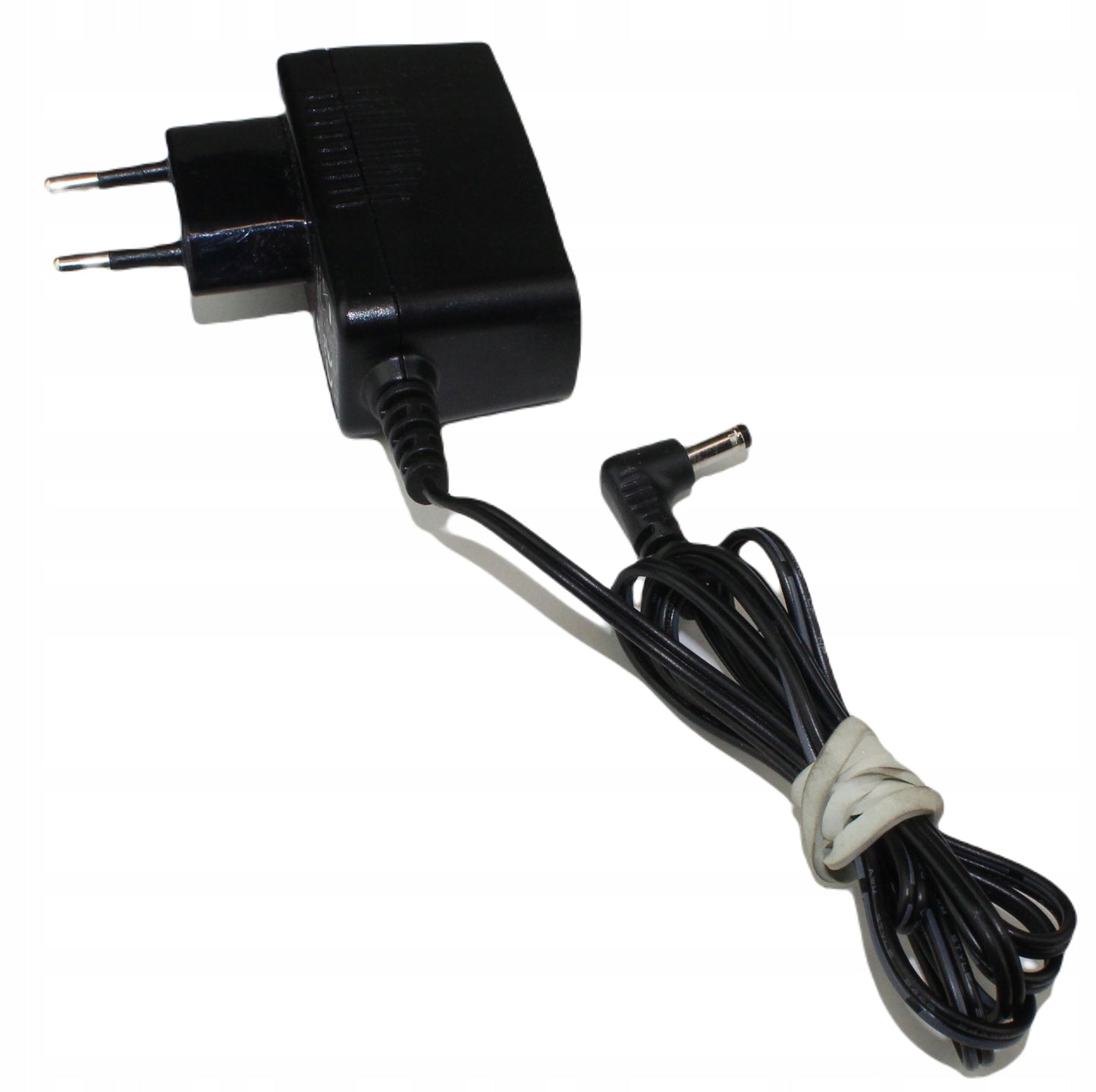 Zasilacz MASS POWER PEF-0900100VE 9V 1A 4mm